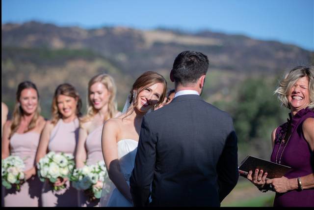 Wedding Officiant Eileen