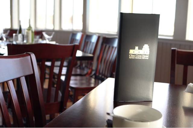 Glen Cove Hotel