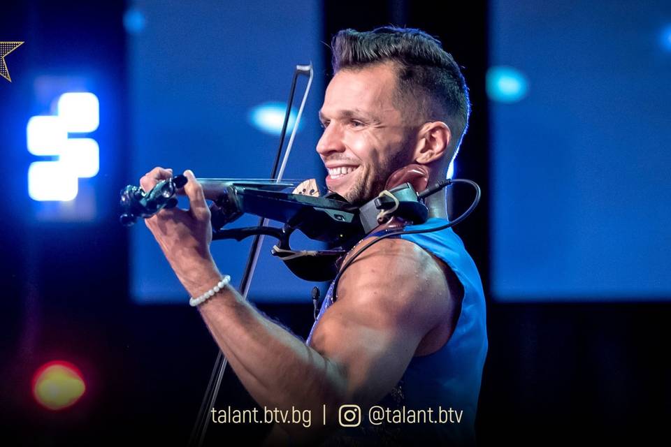 Electro Violinist - Svet