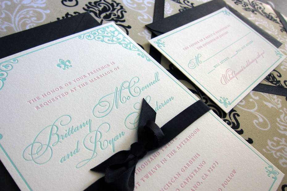 Invitation with black ribbon