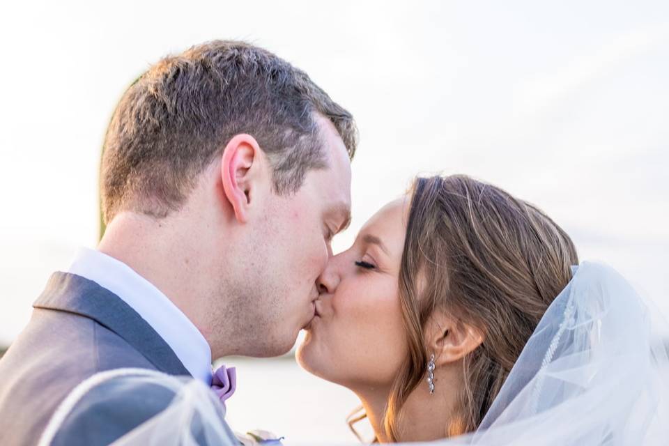 Kiss Under the Veil