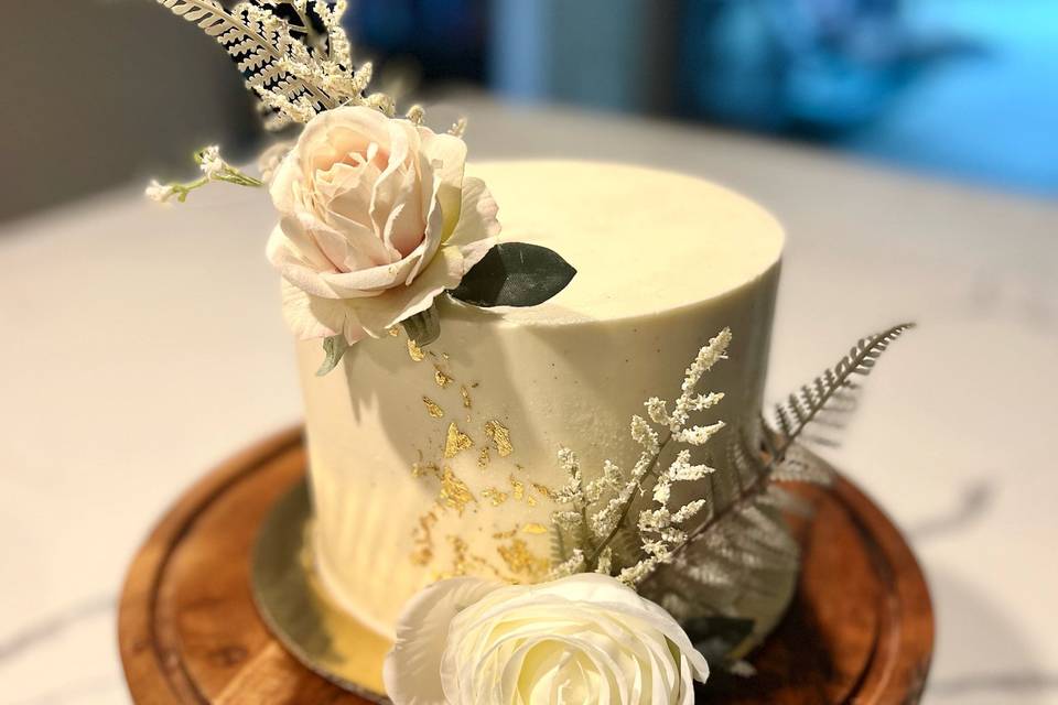 Gold Leaf Floral Wedding Cake