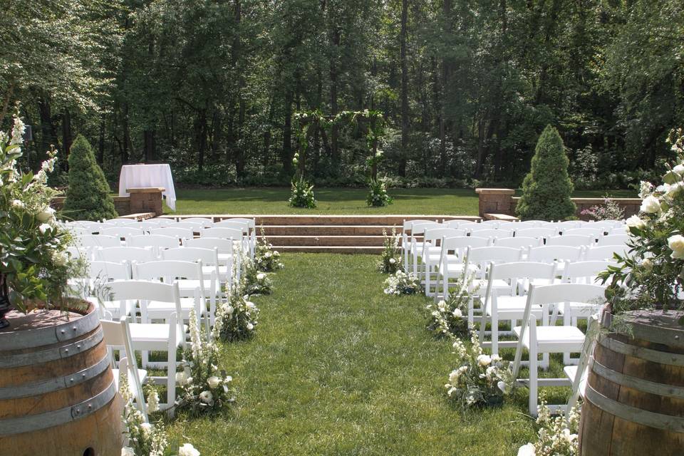 Woodland ceremony spot