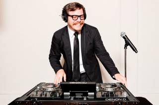 DJ Seth Casana