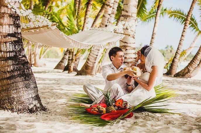 Caribbean Style Weddings by Lary Tours
