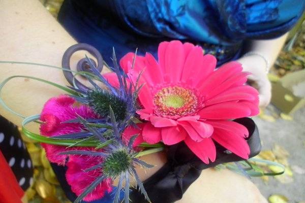 wrist corsage