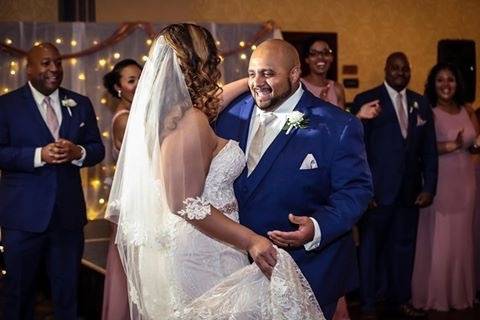 Bride & Groom First Dance