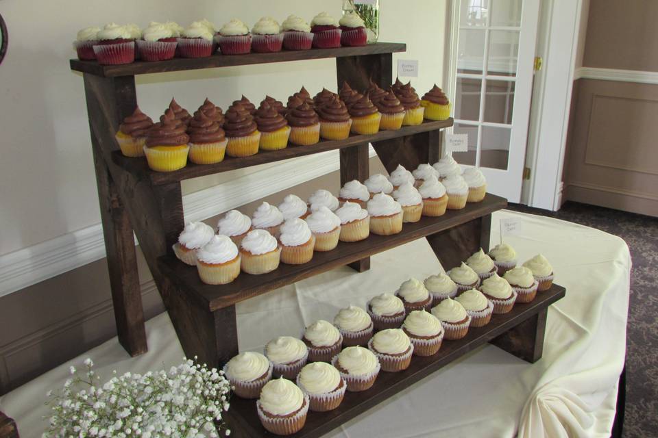 Cupcake station