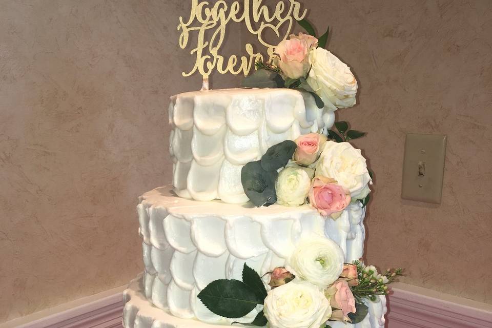 4-tier floral wedding cake