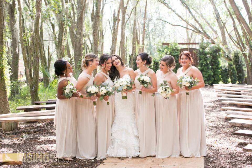 Bridesmaids bouquets