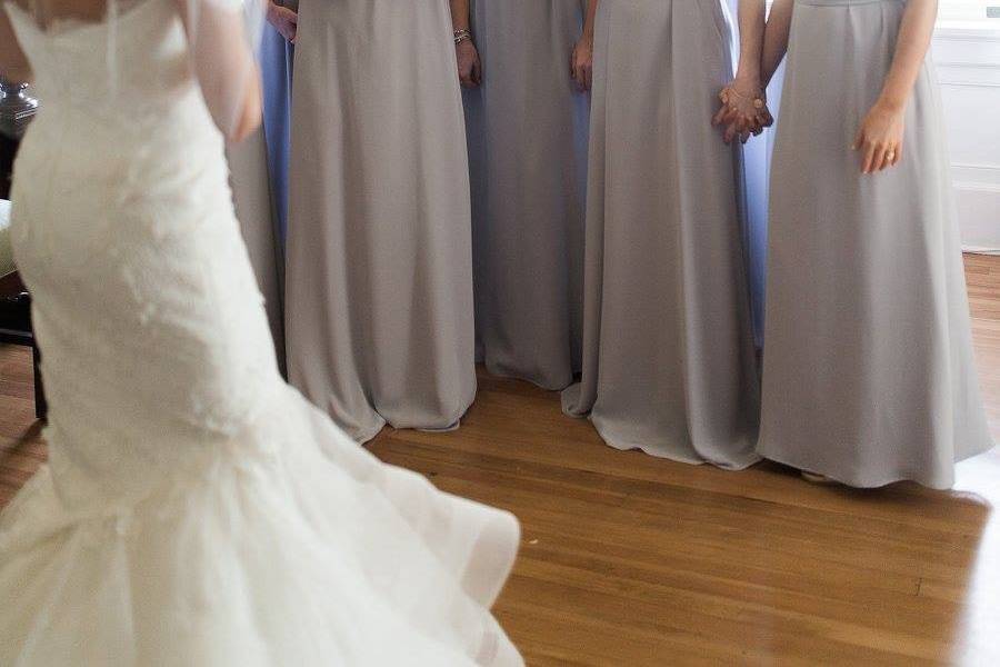 The bride with her bridesmaids