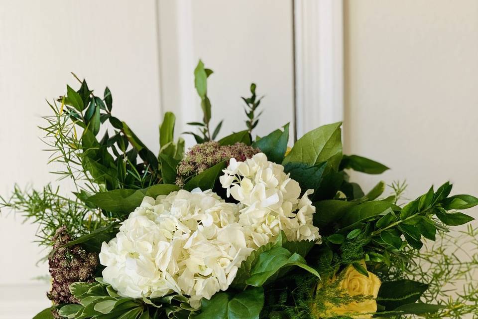 Greenery centerpiece