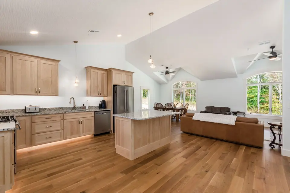 2 bed. 2 bath private apt. 