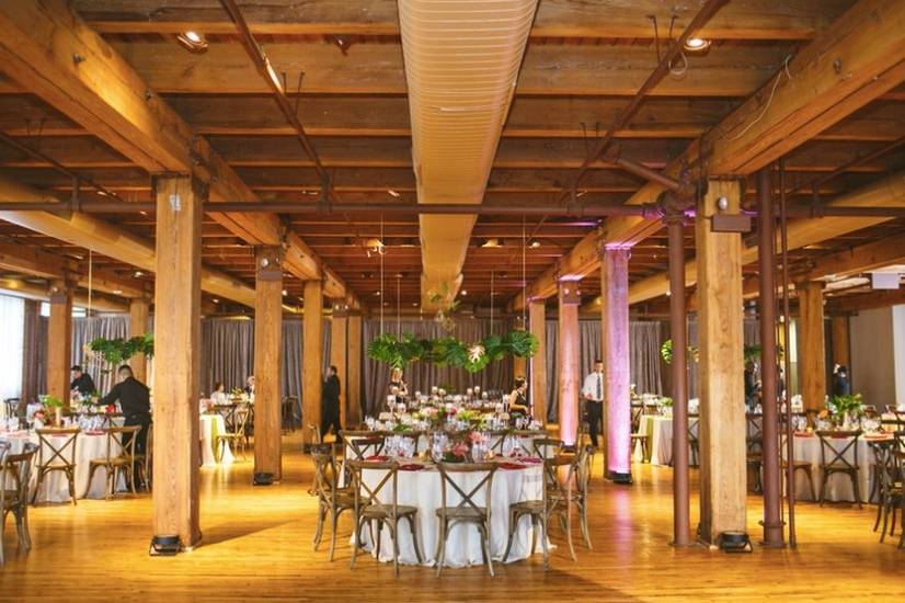 Bridgeport Art Center - Banquet Halls - Chicago, IL - WeddingWire