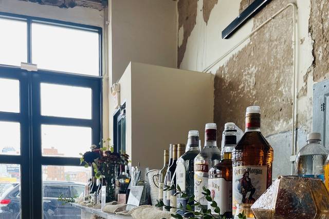 Bar Decor