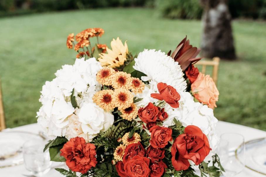 Signature Florals - Flowers - Fort Myers, FL - WeddingWire