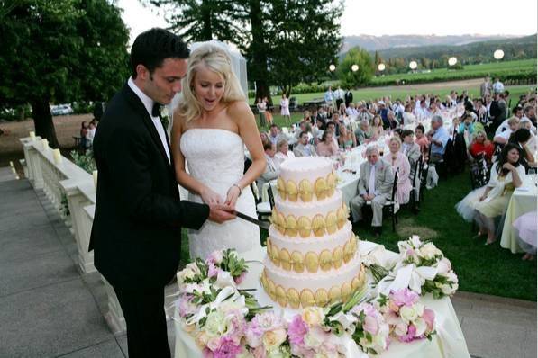 Cake cutting