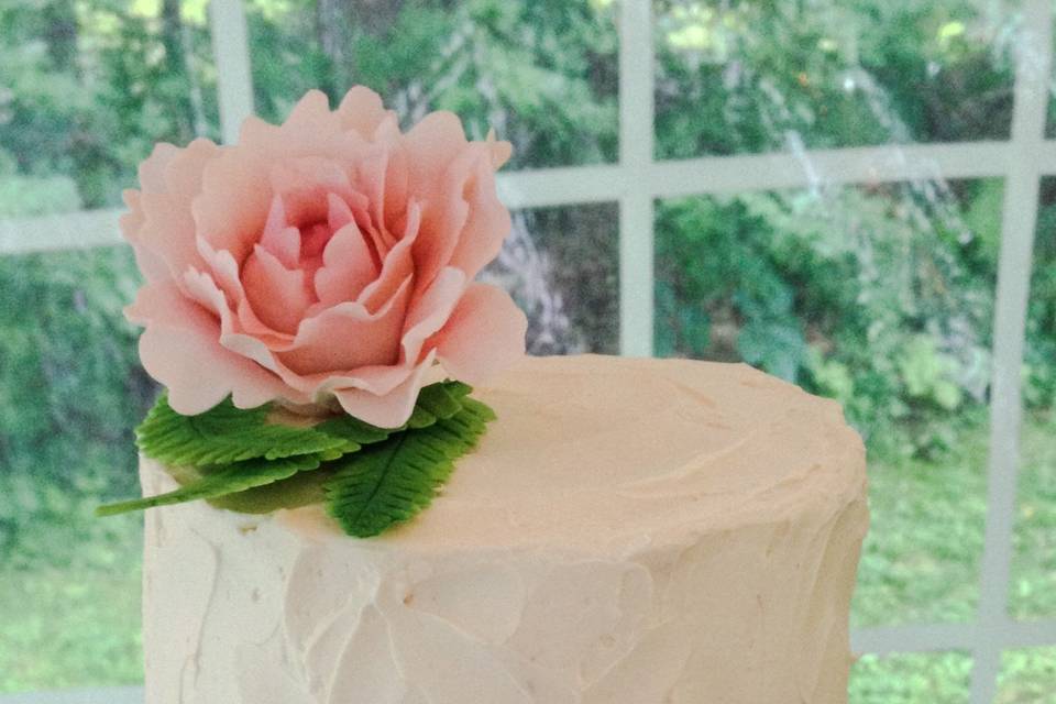 Gumpaste peonies and texture