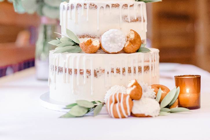 Donut drip cake