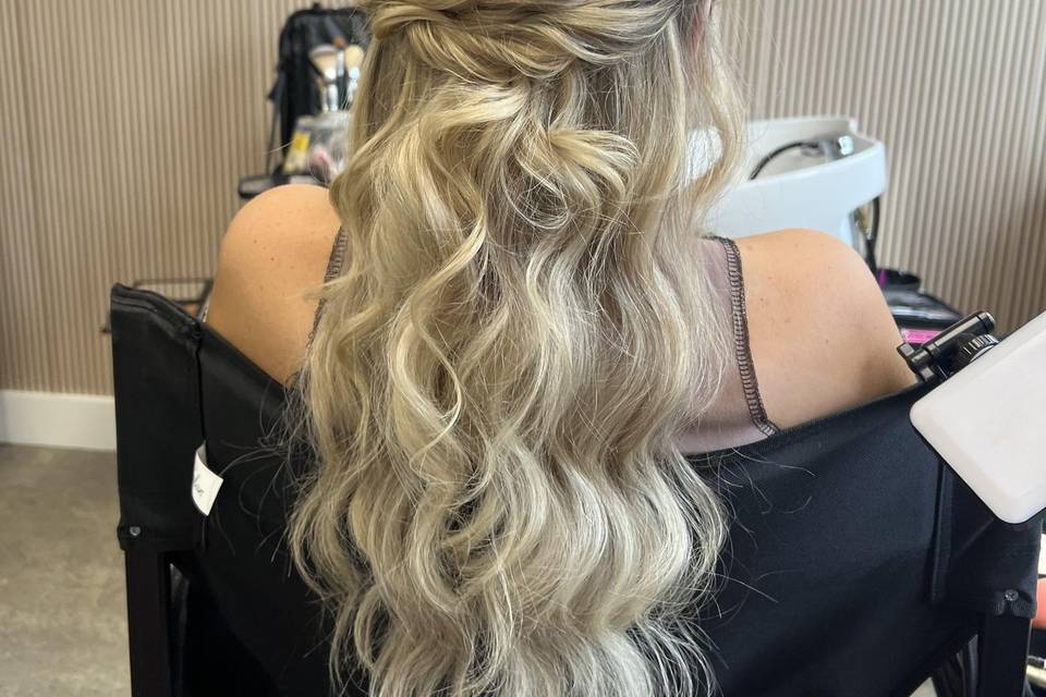 Texture half up