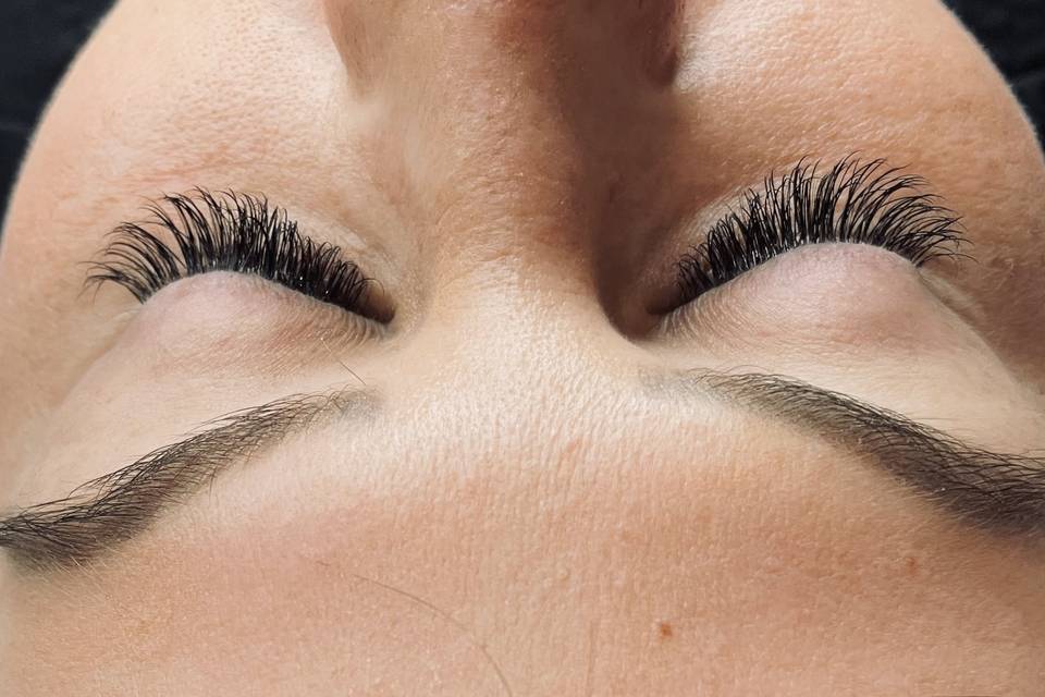 Classic Lash Extensions