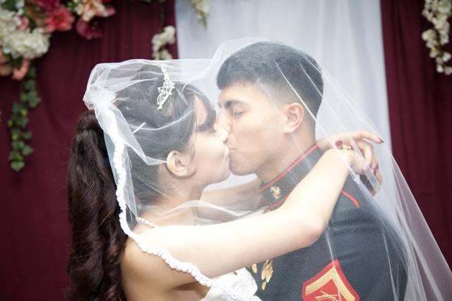 The Kiss!