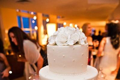 3 layered wedding cake