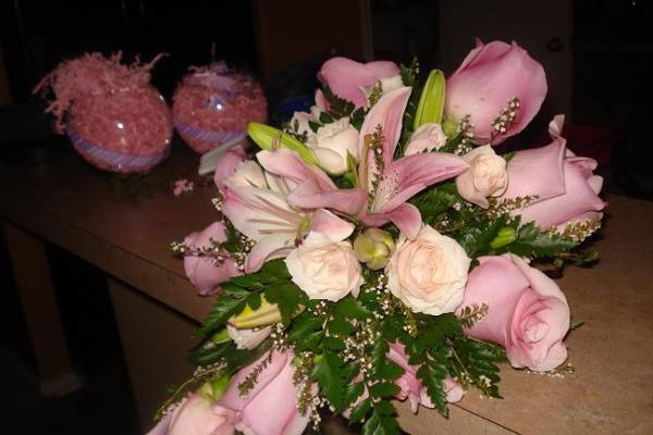 Cascade bouquet