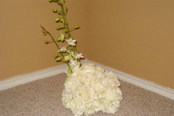 Elegant centerpiece