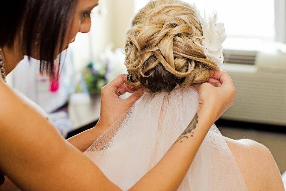 Caruso Hair & Esthetics on Donati