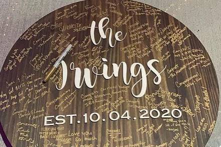 Round Wedding Guestbook