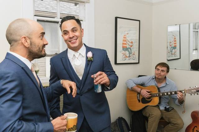 Guests in the moment - Nathan Tucker Photography