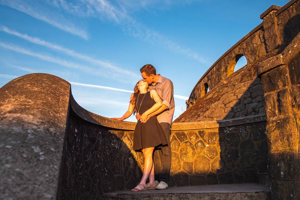 Engagement at Vista House, OR