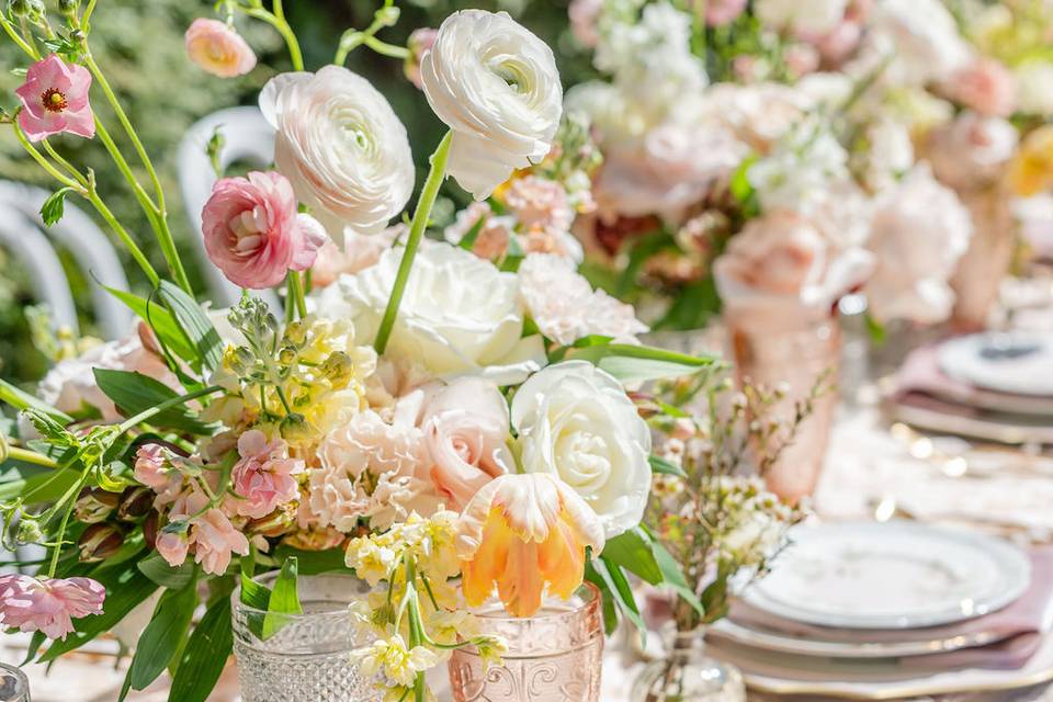 Tablescape at weding