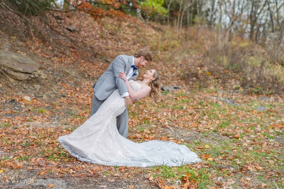 Couples in pittsburgh wedding
