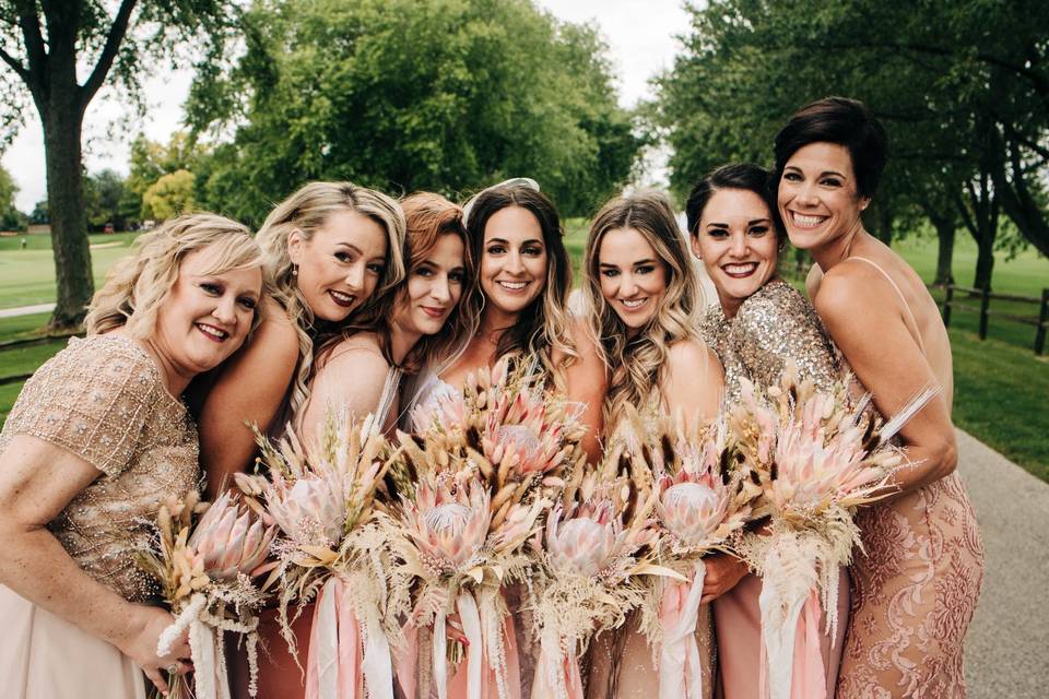 Bridal party with bouquets