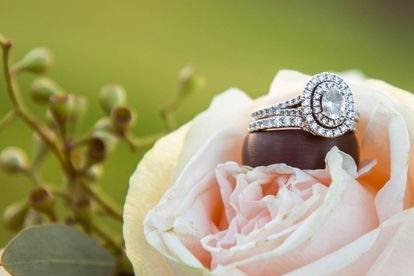 Ring and flower