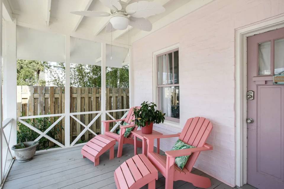 Pink Porch🌸