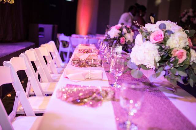Wedding reception decor