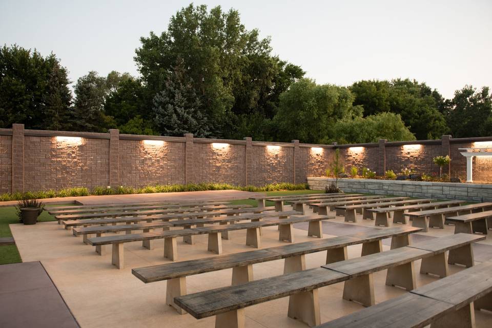 Outdoor Ceremony Garden