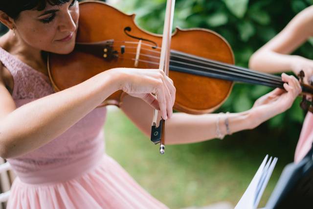Giulia Ermirio Violist