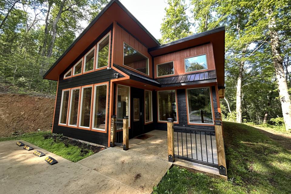 Honeymoon Cabins