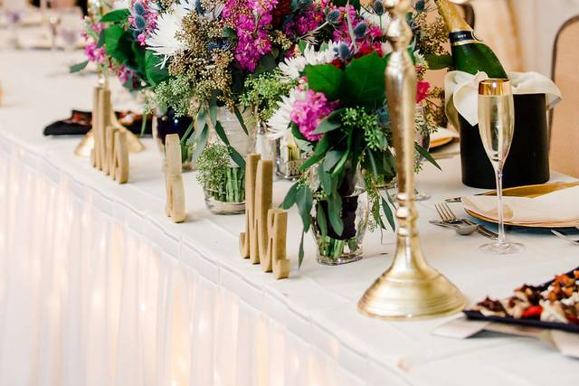 Head table decor - Kelly Laramore Photography