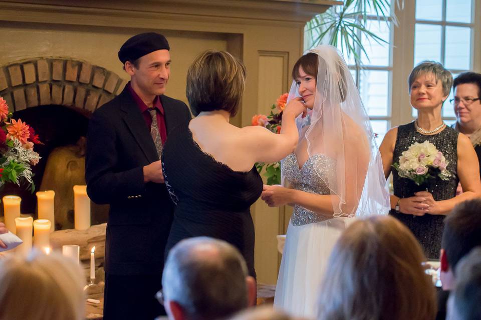 Didier Gincig, Non-Denominational Wedding Officiant