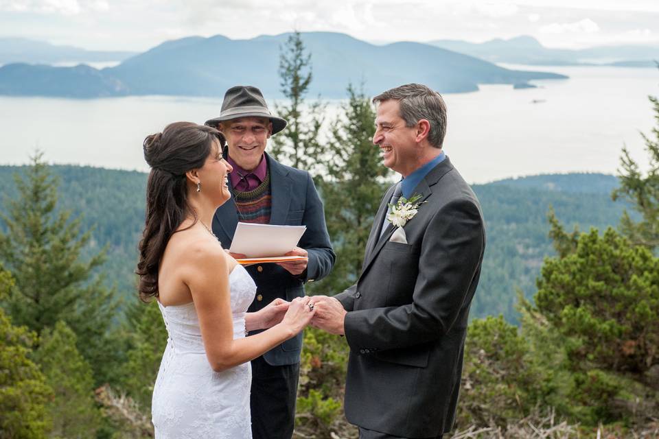 Didier Gincig, Non-Denominational Wedding Officiant