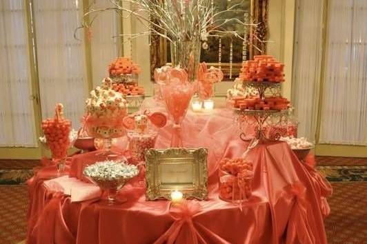 Coral color scheme elaborate events with Jennifer Lane Events and Event Decor Divas.