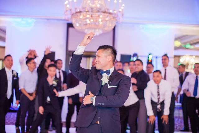 Groomsmen