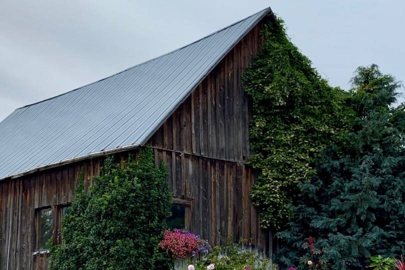 The beautiful old barn