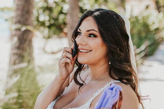 Touch up kit for brides