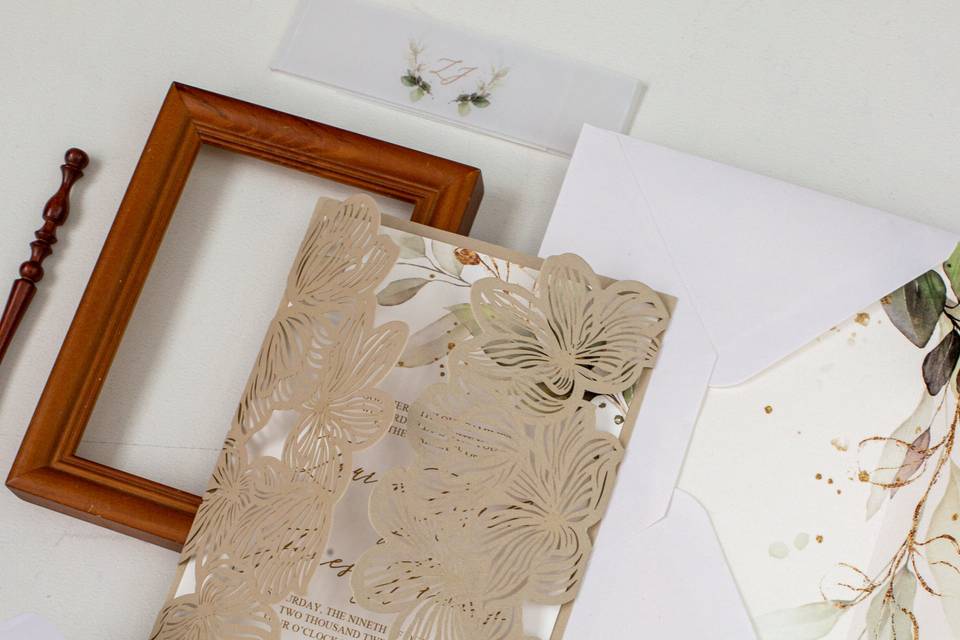 Champagne Gold Laser Cut Fold